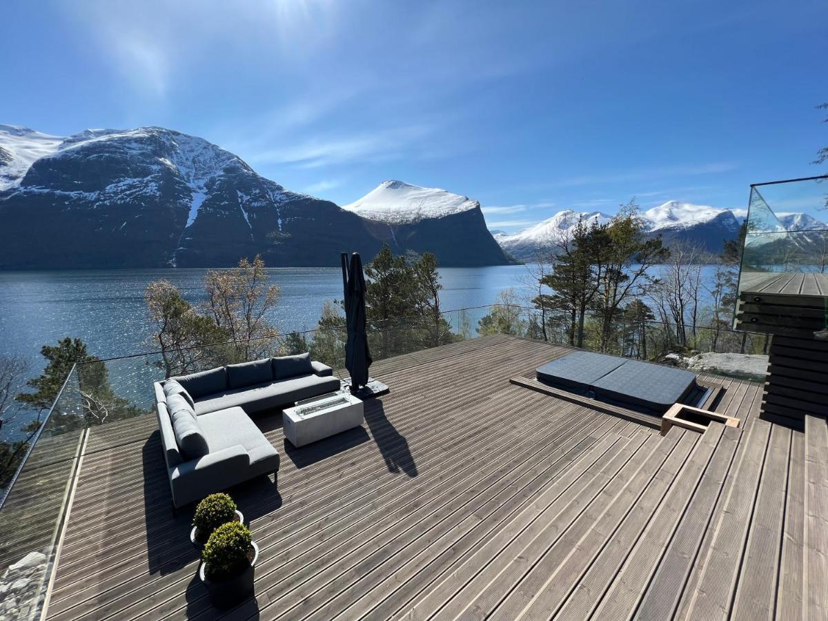 Villa Kristina / Andalsnes Torvik Bagian luar foto