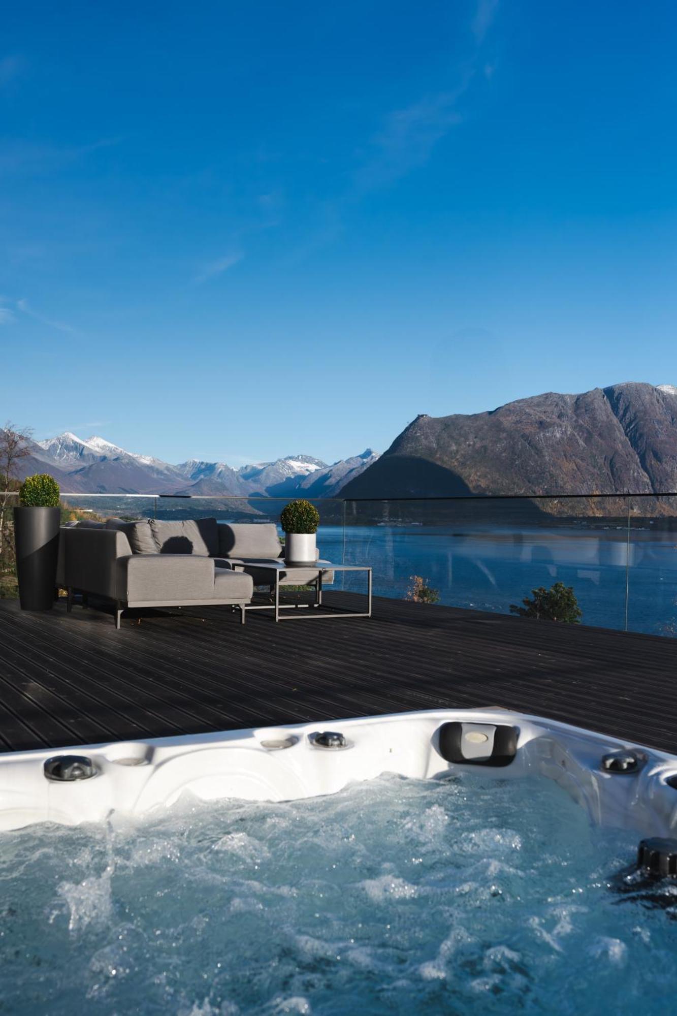 Villa Kristina / Andalsnes Torvik Bagian luar foto